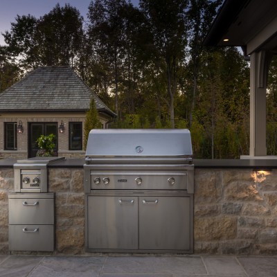outdoor kitchens