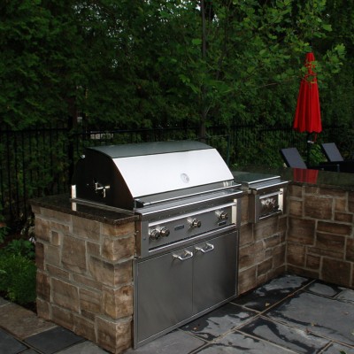 outdoor kitchens