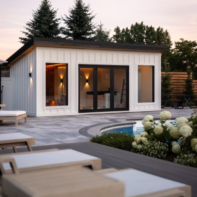 pool houses and cabanas