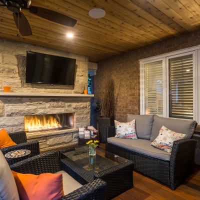 pool houses and cabanas